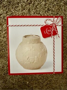 Lenox Cream Nativity Glow Votive Jar